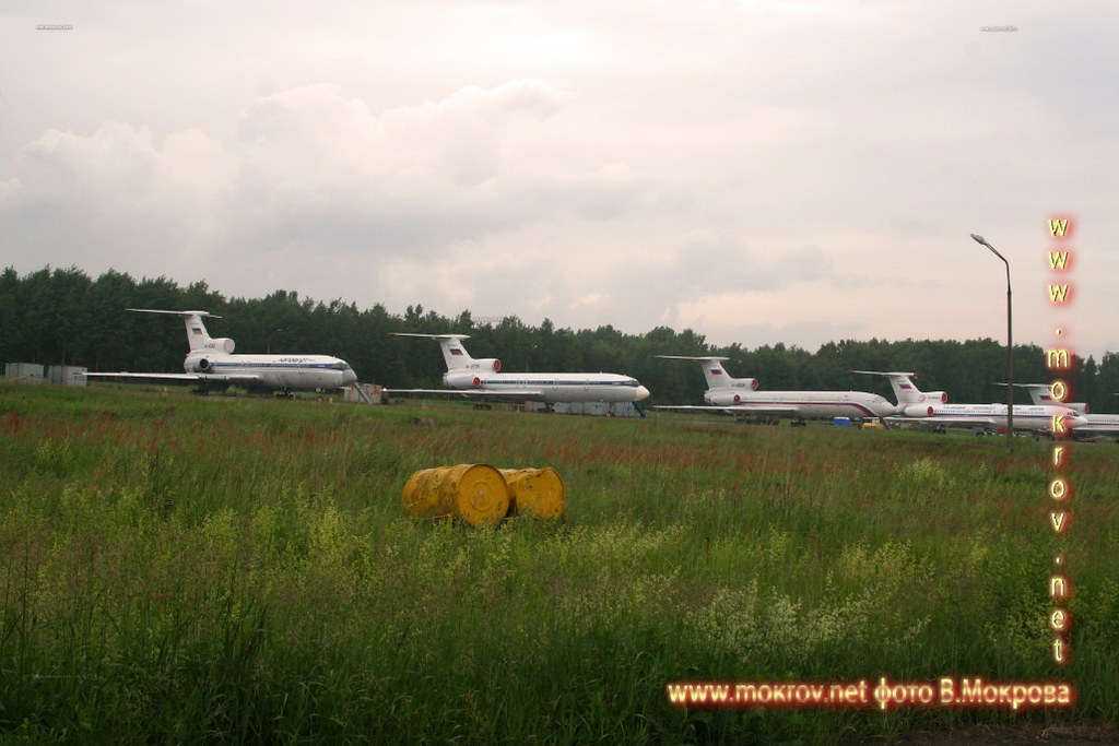 Чкаловский аэродром. Военный аэродром Чкаловск. Аэродром Чкаловск Нижегородская область. Аэродром Чкаловский стоянки самолетов. Чкаловский аэродром ночью.